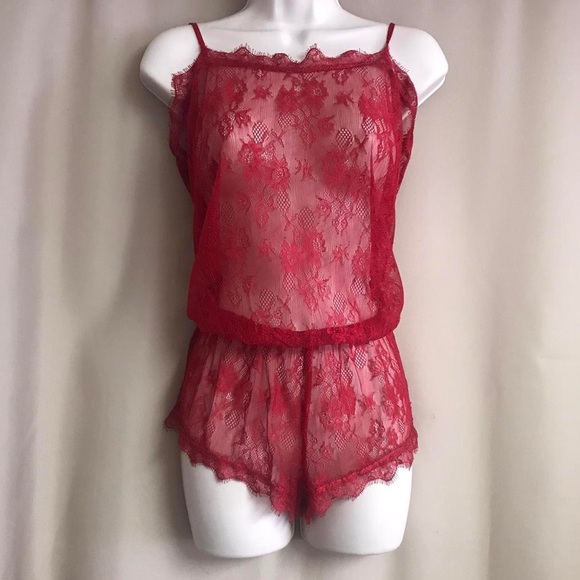 Lace romper - Picture 1 of 4